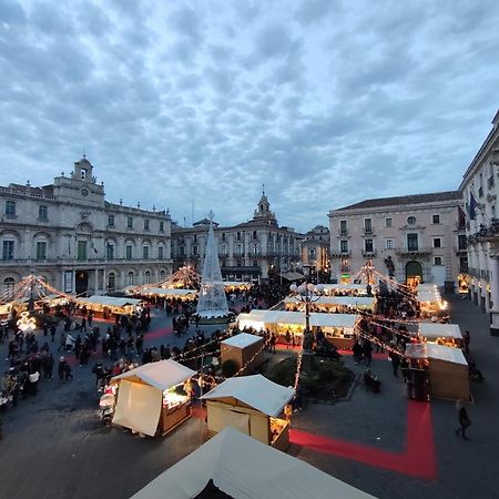 B&B Palazzo Sant'Alfano Катания Екстериор снимка