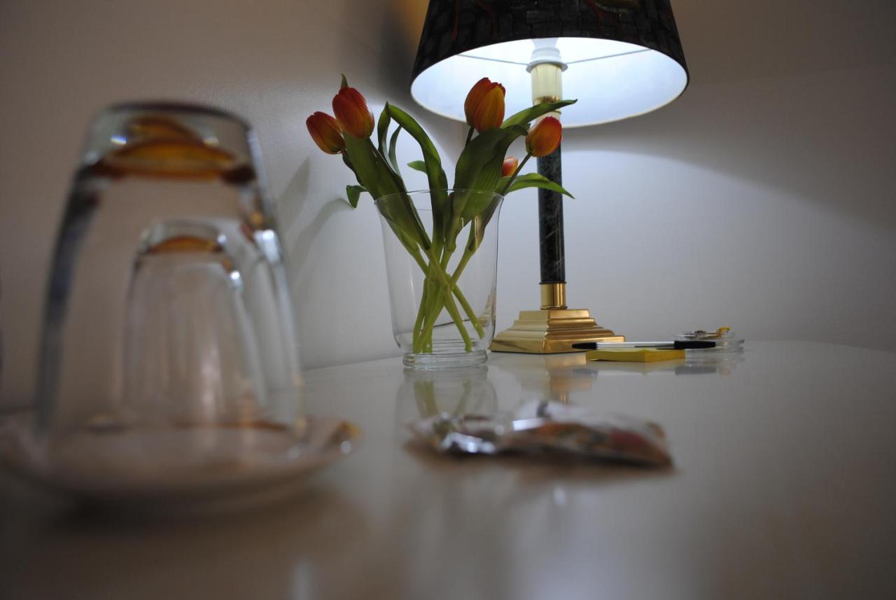 B&B Palazzo Sant'Alfano Катания Екстериор снимка