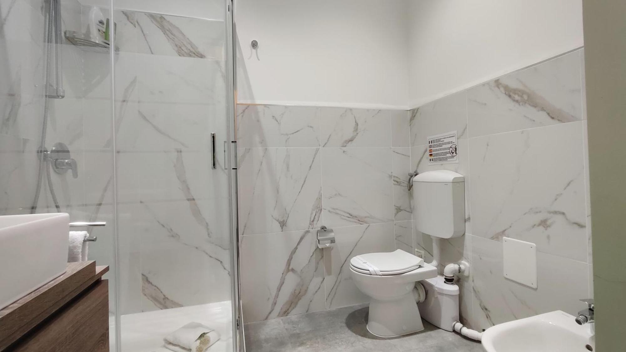 B&B Palazzo Sant'Alfano Катания Стая снимка